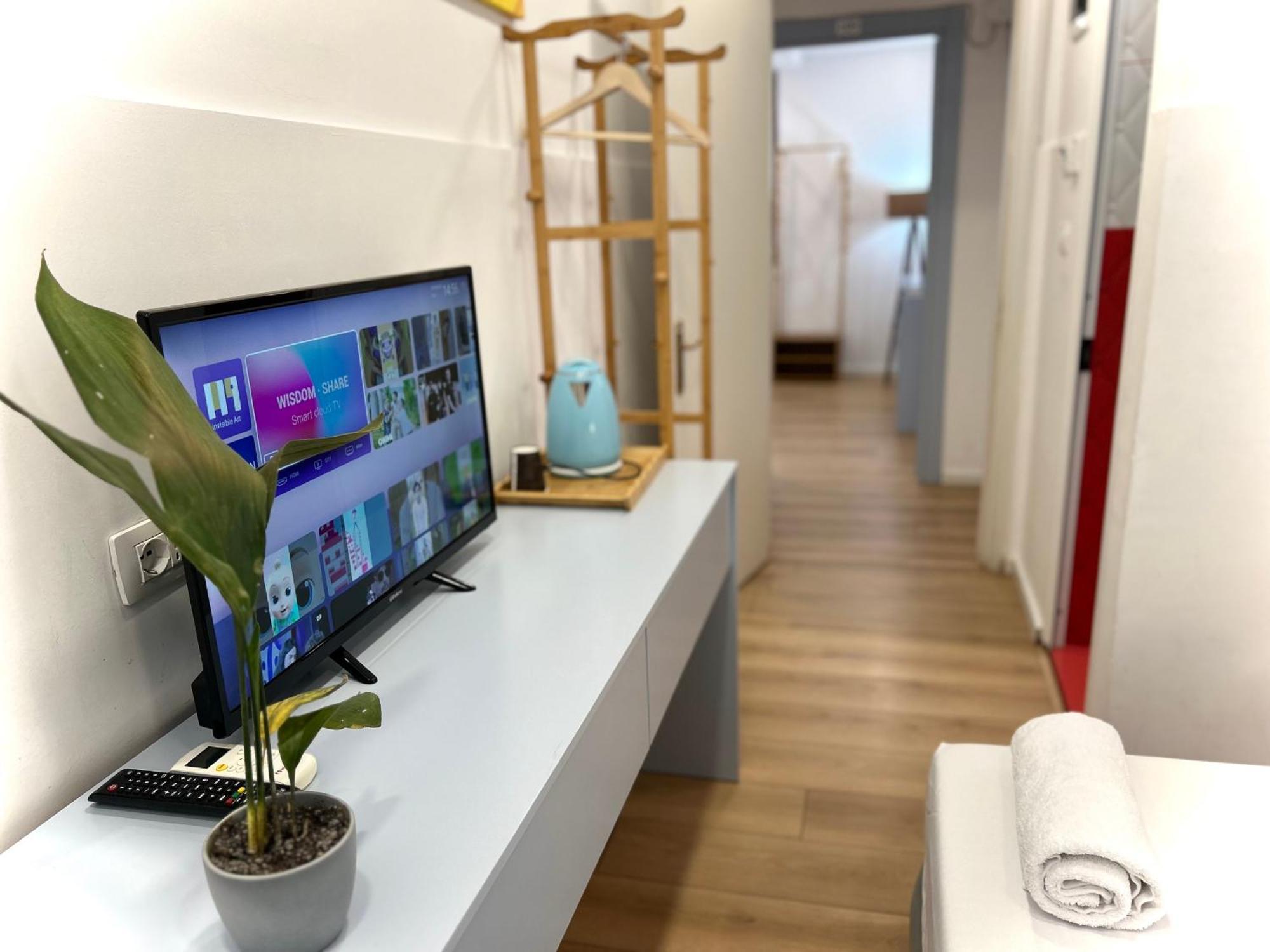 Tirana Square Hotel Ngoại thất bức ảnh