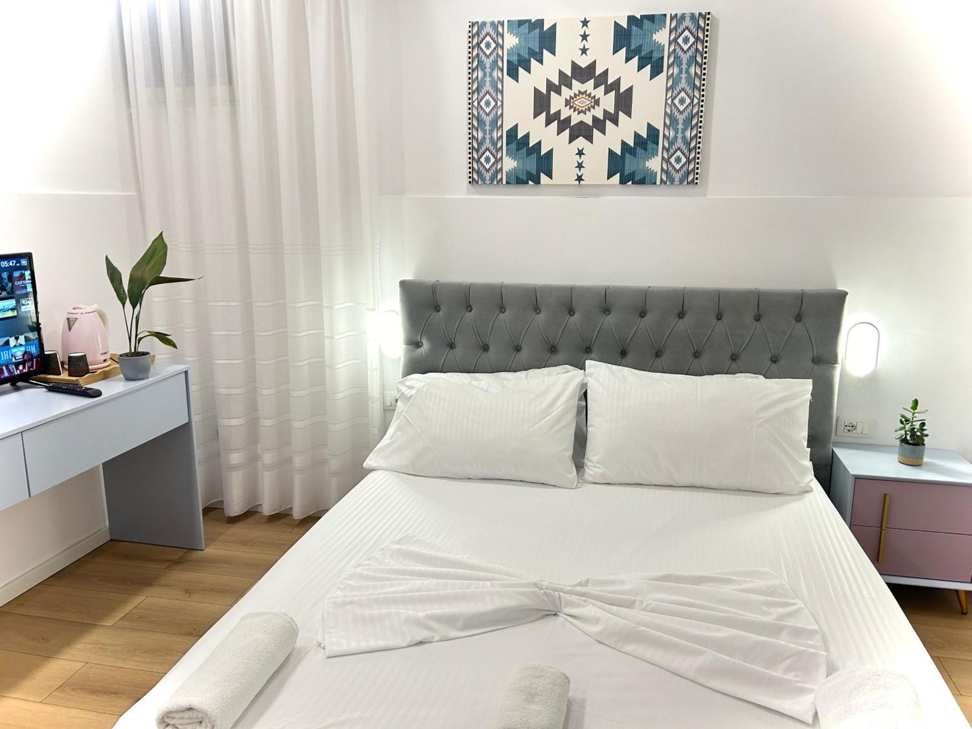 Tirana Square Hotel Ngoại thất bức ảnh