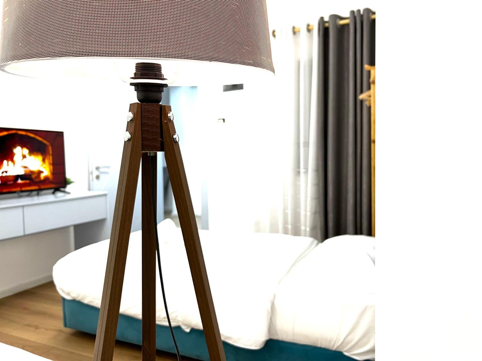 Tirana Square Hotel Ngoại thất bức ảnh