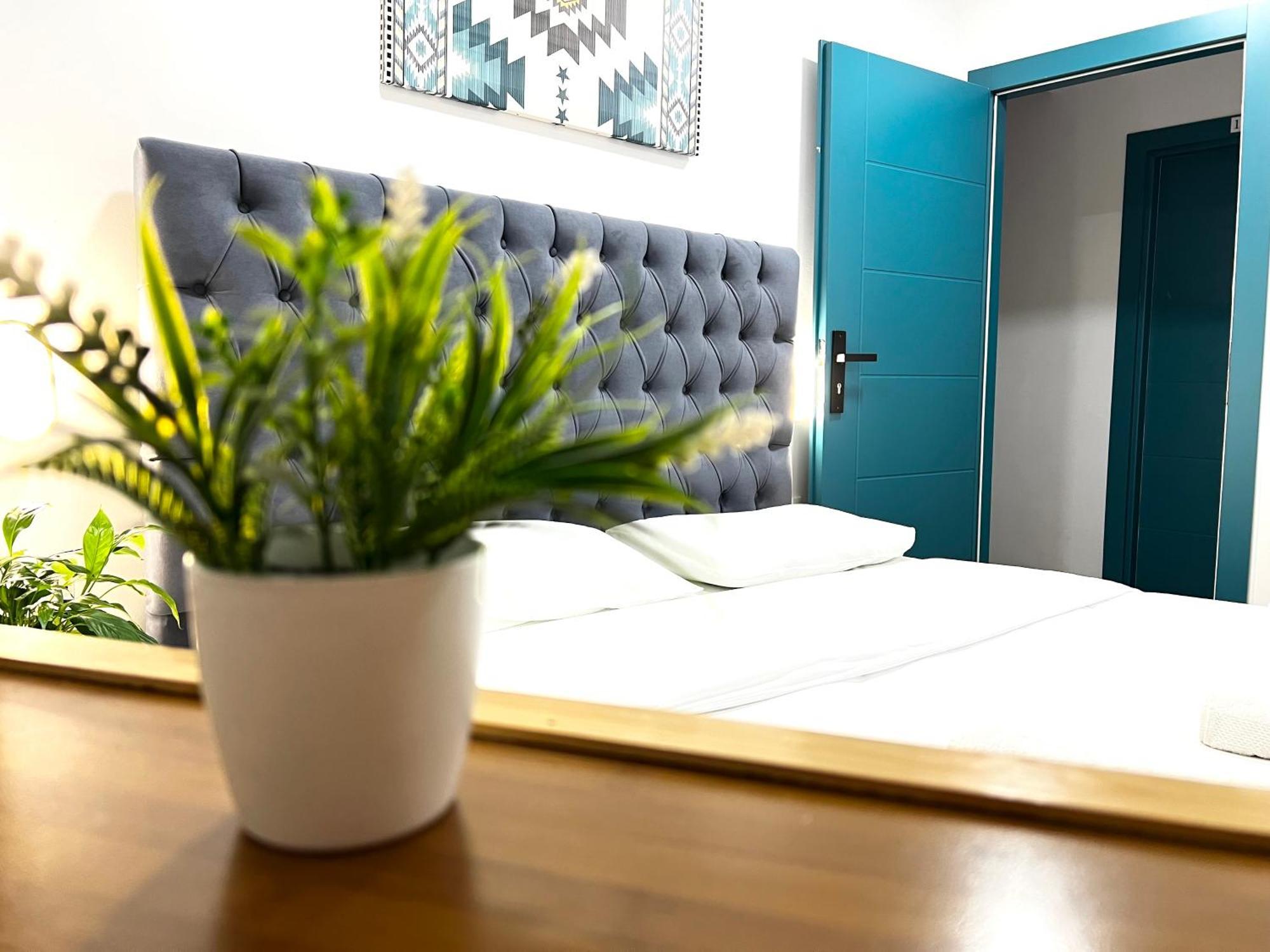 Tirana Square Hotel Ngoại thất bức ảnh
